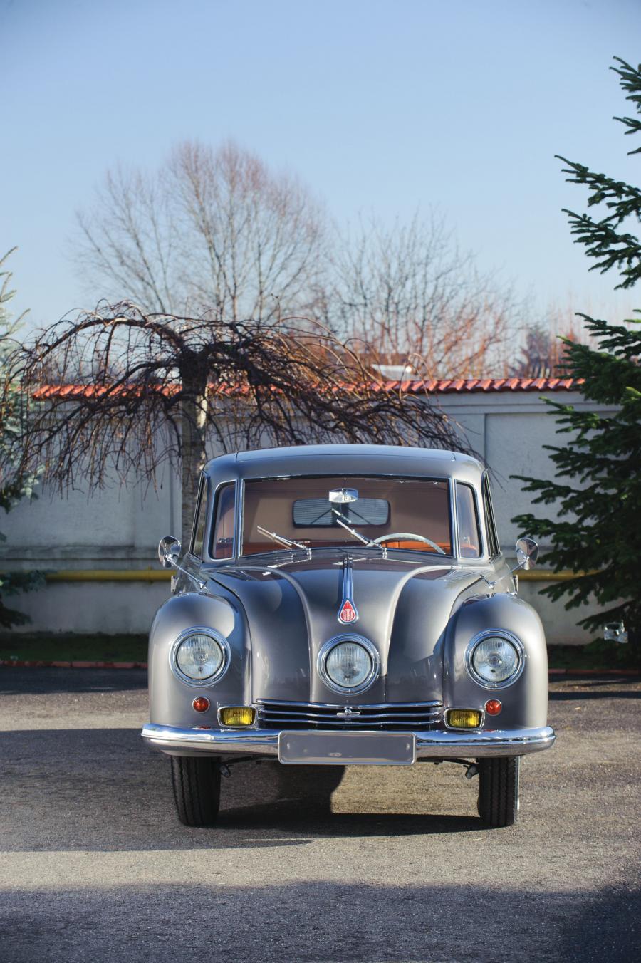  Tatra T87 1948 года  (фото 3 из 28)